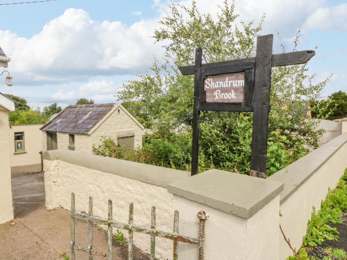 Shandrum Brook Killare ภายนอก รูปภาพ
